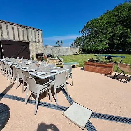 Le Haras Des Charmilles Апартаменты *