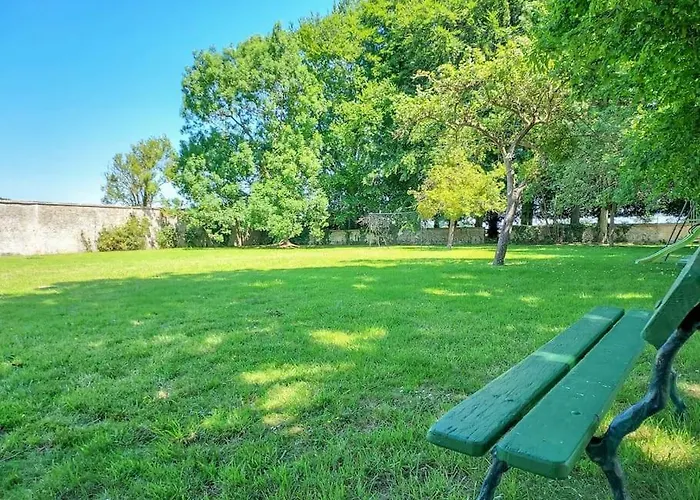 Le Haras Des Charmilles Апартаменты Varaville